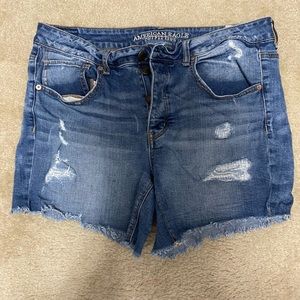 American Eagle Tom girl stretch jean shorts ,12